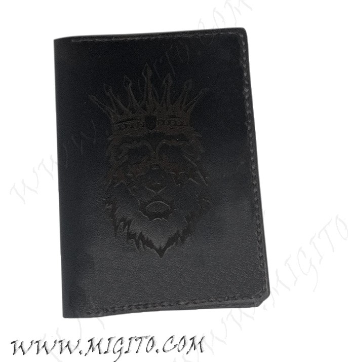 Гравиран кожен портфейл с лъв